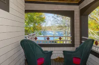 Bass Cottage & Ullikana Hotels in Gouldsboro