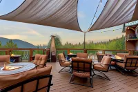Gateway Inn Hotels in Grand Lake