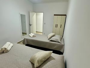 Apartamento a 4 min da Basílica