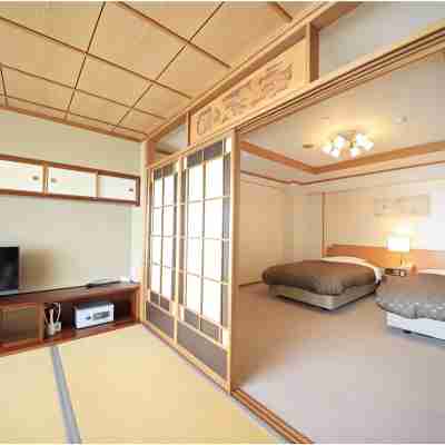 Heiseikan Shiosaitei Rooms