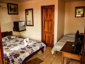 Hotel Choza Inn & Backpackers , La Fortuna Costa Rica