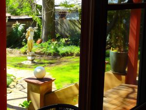 Bowral Road Art Gallery Bed and Breakfast