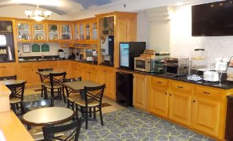 SureStay Plus Hotel by Best Western Warner Robins AFB