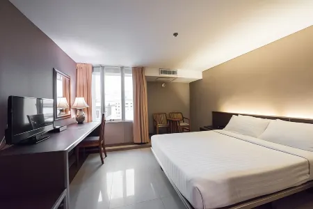 Bangkok City Suite