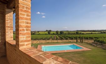 Charming 10 Pax Villa in Cortona with Private Pool