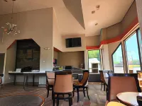 Days Inn by Wyndham Clemson - breakfast