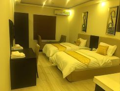 Nourth House ApartHotel