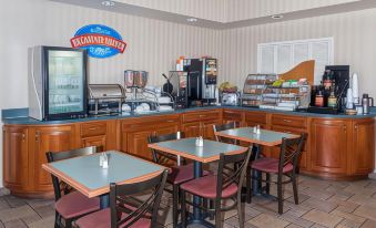 Baymont Inn & Suites by Wyndham Lafayette / Purdue Area