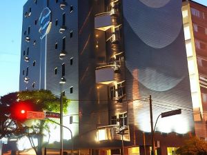 L'Opera Hotel