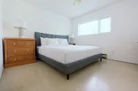 Waterfront Inn