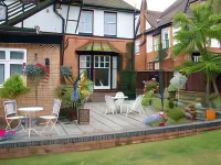 Elmdon Lodge Hotels near Prologis Park Birmingham Interchange