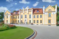 Relais & Châteaux Hotel Quadrille - Adults Only Hotels near Batory