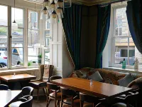 Royal Ship Hotels in Dolgellau