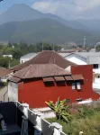 De Wahyu Hotel Hotell i Pesanggrahan