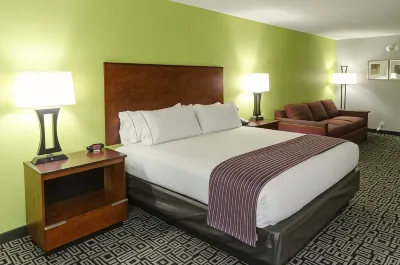 Holiday Inn Express Hickory-Hickory Mart Hotels in der Nähe von Lyle Creek Greenway Trailhead