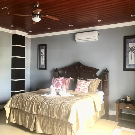 Seacliff Suites Hotel and Resort