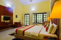 Jharna Resort-Navegaon Gate - spa