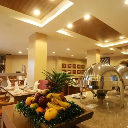 Crown Regency Prince Resort