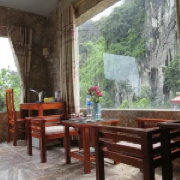 Limestone View Homestay