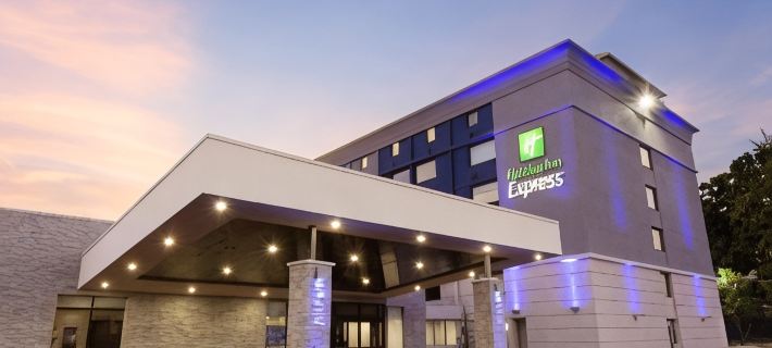 Holiday Inn Express ATLANTA AIRPORT - NORTH by IHG Hotels in Fulton County