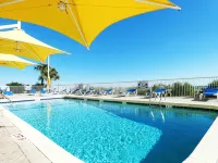 Seaside Resort - Beach