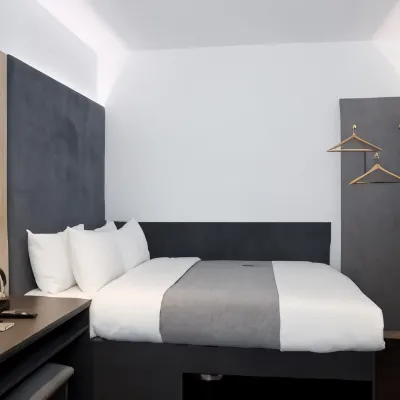 The Z Hotel Bath Hotels near The Circus