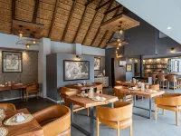 Tuningi Safari Lodge Hotels in Zeerust