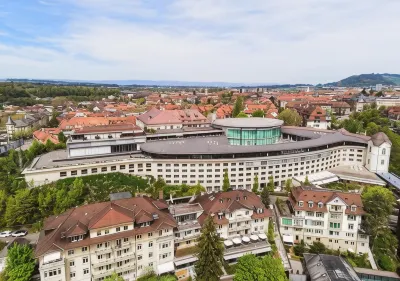 Swissôtel Kursaal Bern Hotel in zona Banner Carrier or Vexillum Fountain