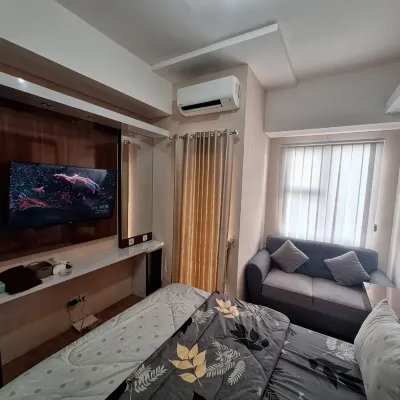 GJ Room at Transpark Juanda Bekasi Hotels in 