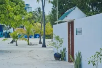 Akomadoo Retreat Hotels in Kamadhoo