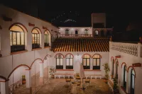 Hostal Colonial Potosi فنادق في بوتوسي