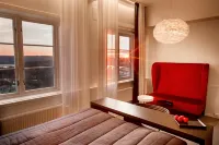 Fredriksten Hotell Отели в г. 