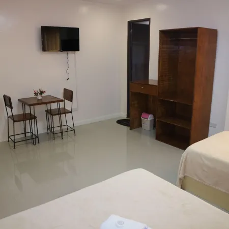 La Trinidad Pension House