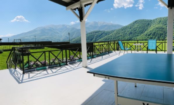 Cottage Chalet and Tours