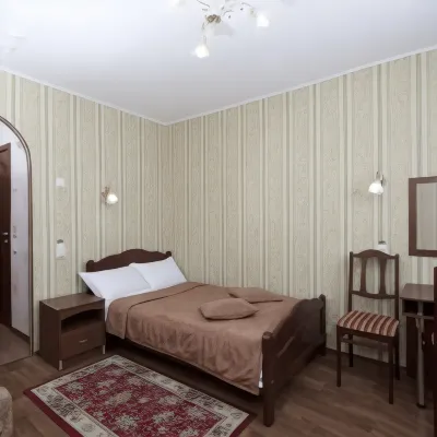 伏爾扎卡飯店 車爾尼雪夫斯基故居附近的飯店