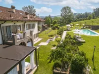 Resort Limax Acis Hotels in Cherasco