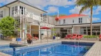 Commodores Lodge - 3-Star