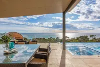 The Ocean s Edge   Luxury Entertainer with Views