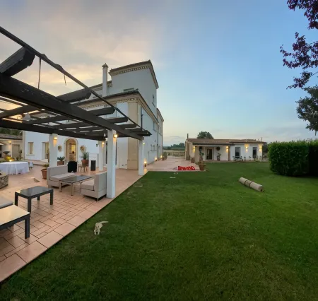 Moliké Country House Отели рядом с достопримечательностью «Porto di Giulianova»