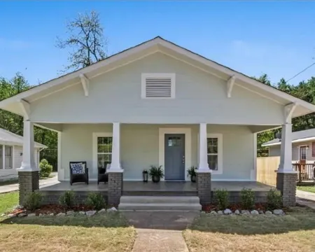 Cozy Retreat in Historic Northport Minutes to Bama Hotels in Northport