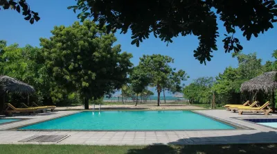 Giman Free Beach Resort Hotels near Sri Mangalaramaya Vihara