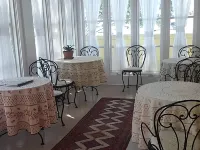 Barksdale House Inn Hotel berhampiran Dataran Marion