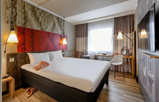 宜必思美因茨城市酒店