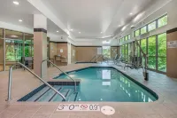 โรงแรมแคมเบรีย แมดิสันอีสต์