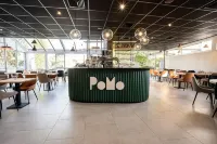 PoMo Hôtel & Restaurant - breakfast