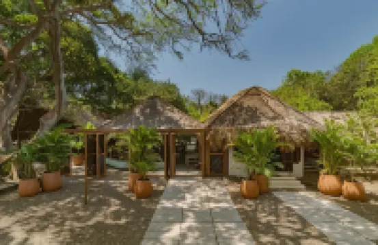 Hotel San Pedro de Majagua Hotels near Rosario Islands