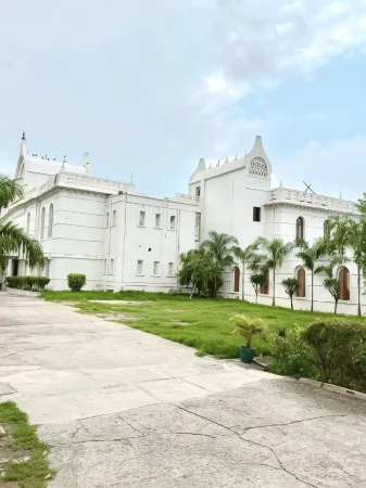 Buddha Heritage Resort Отели рядом с достопримечательностью «Statue of Buddha in Bodhgaya»