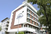 Alba Hotel Hôtels à : 