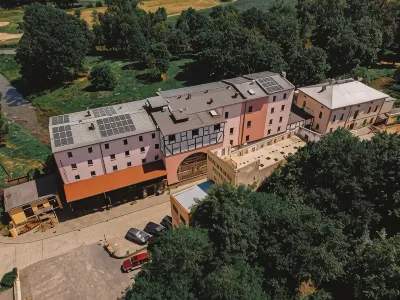 Hotel Zamkowy Młyn Hotels in 