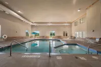 Rodeway Inn & Suites